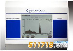 圖二：LB2045正在用C137放射源校準.jpg